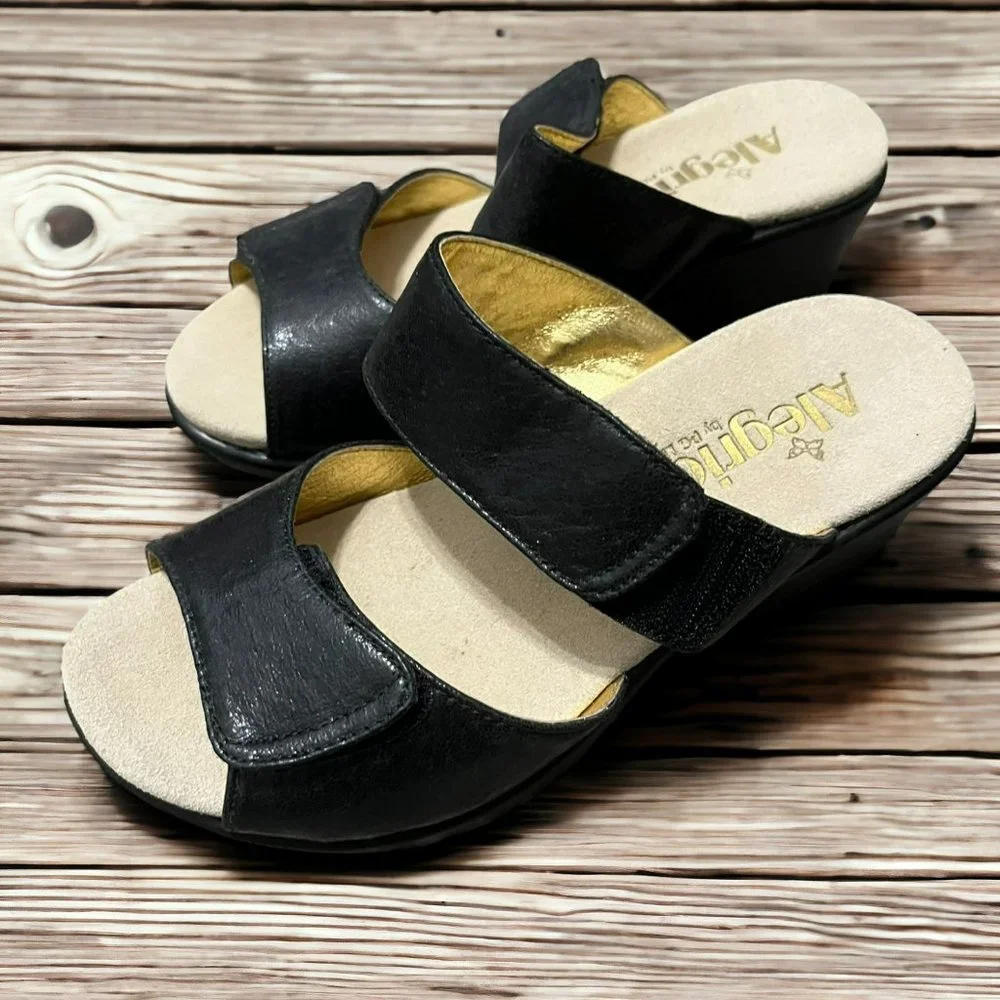 Alegria Asha‎ Black Crackle Black Leather Sandals Size 36